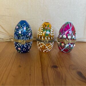 🌸 Hand-Painted Decorative Eggs – Hinged Opening Keepsake Boxes 🌸